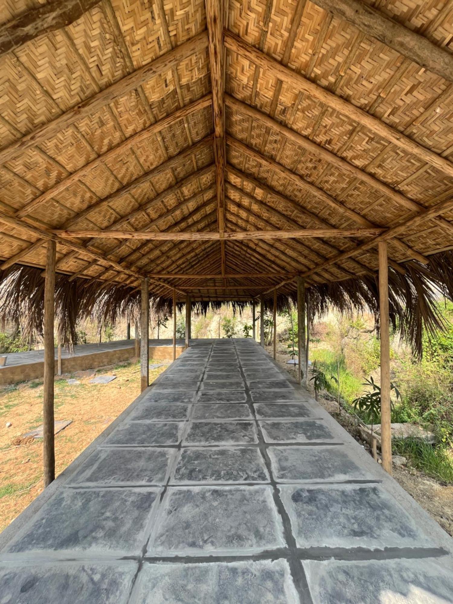 Tropical Hampi Hotel Exterior photo